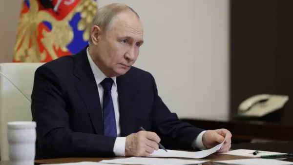 ‘গ্রেপ্তারের ভয়ে’ ব্রিকস সম্মেলনে যাচ্ছেন না পুতিন