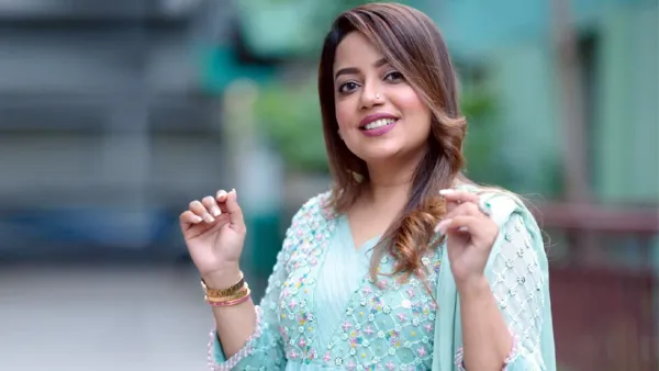 নতুন খবর দিলেন কনা