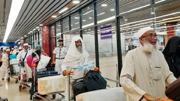 হজ করে দেশে ফিরলেন ৬৪ হাজারের বেশি হাজি