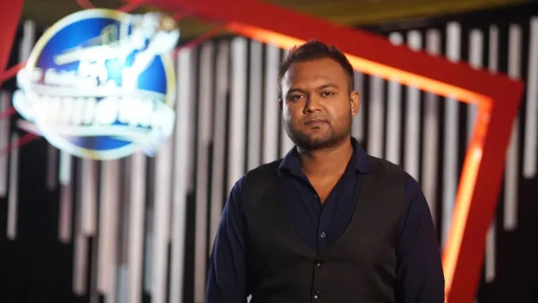 প্রকাশ্যে সম্রাট আহমেদের ‘এ শ্রাবণ’