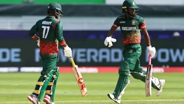 হৃদয়-জাকেরের দায়িত্বশীল ব্যাটিংয়ে বাংলাদেশের দ্বিশতক