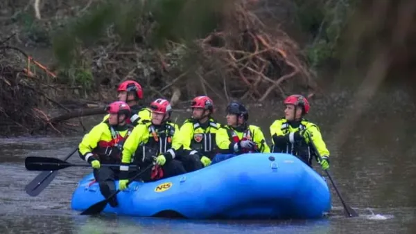 টেক্সাসে আকস্মিক বন্যায় শতাধিক লোক নিহত, আরও হতাহতের আশঙ্কা