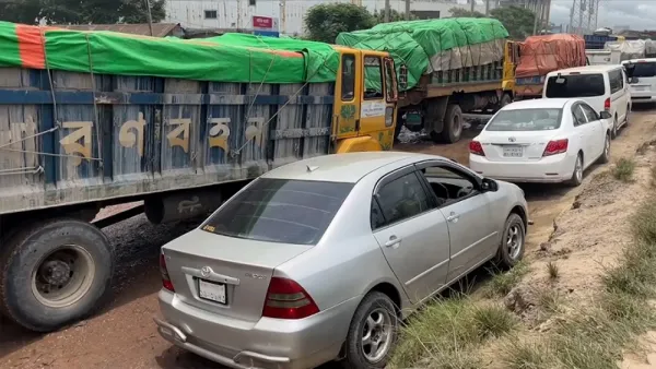 ঢাকা-সিলেট মহাসড়কে তীব্র যানজট, দুর্ভোগ চরমে