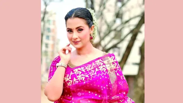 তিন সিনেমা নিয়ে আসছেন বুবলী