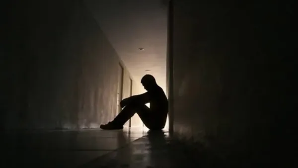 উদ্বেগজনকভাবে বাড়ছে শিক্ষার্থীদের আত্মহনন