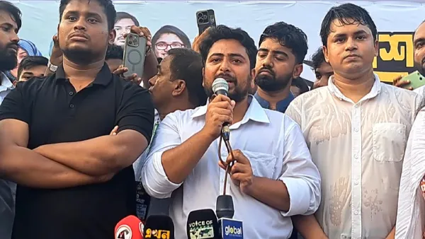 নতুন দেশ গঠন না হওয়া পর্যন্ত মাঠে থাকব: নাহিদ