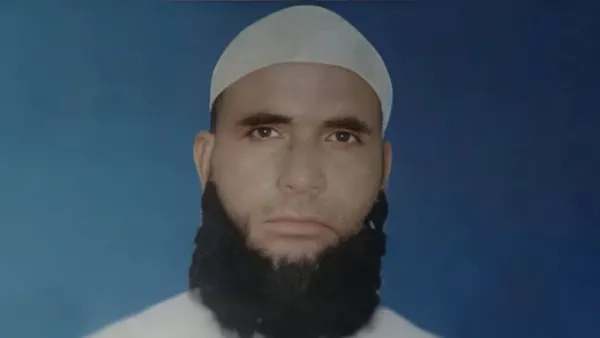 এলাকায় সবার কবর খুঁড়তেন শেখ আহমদ, বিদ্যুৎস্পৃষ্টে মৃত্যু