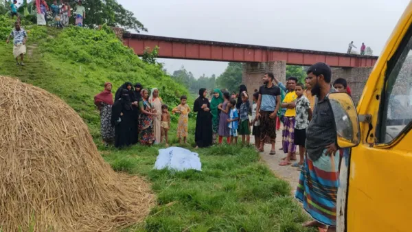 রেললাইনে গৃহবধূর দ্বিখণ্ডিত মরদেহ, স্বামী পলাতক