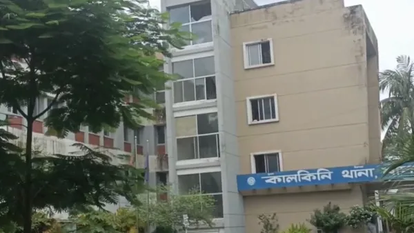 পুলিশ ক্লিয়ারেন্সে ঘুষ দাবি, কনস্টেবল ক্লোজড