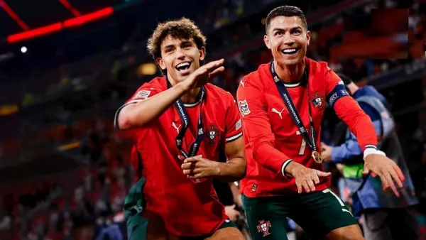 কোন ‘লোভ দেখিয়ে’ ফেলিক্সকে আল-নাসরে টানলেন রোনালদো