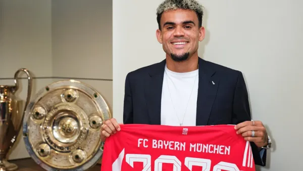 অনেক দিনের চুক্তিতে লিভারপুল থেকে বায়ার্নে দিয়াস