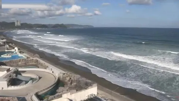 ফ্রেঞ্চ পলিনেশিয়ায় ১৩ ফুট উঁচু ঢেউয়ের সতর্কতা