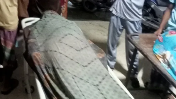 রাজবাড়ীতে বজ্রপাতে দুজনের মৃত্যু 