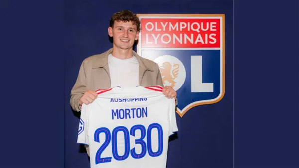 লিওঁতে পাঁচ বছরের চুক্তিতে লিভারপুলের তরুণ