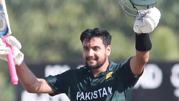 পাকিস্তানি ক্রিকেটারের বিরুদ্ধে তদন্তে নামল ইংল্যান্ড পুলিশ