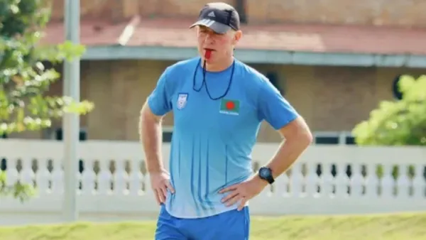 বাটলারের গর্ব মেয়েরা