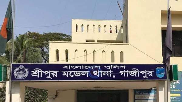 মশাল মিছিলের প্রস্ততিকালে নিষিদ্ধ ছাত্রলীগের ৪ কর্মী আটক