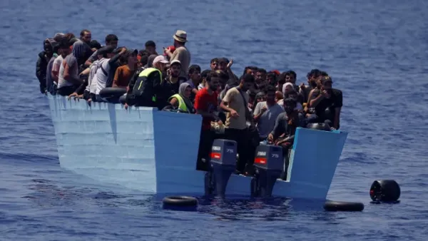 ইতালির উপকূলে নৌকাডুবে ২৬ অভিবাসীর মৃত্যু