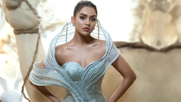 বিচ্ছেদের পর হতাশায় ওষুধ খেতেন নুসরাত ফারিয়া