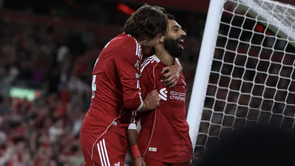 ৬ গোলের উত্তেজনাপূর্ণ ম্যাচ জিতে যাত্রা শুরু লিভারপুলের