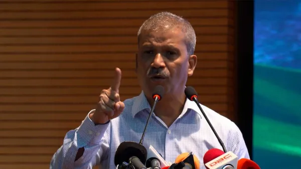 অনর্থক টেস্ট না দিতে চিকিৎসকদের প্রতি আহ্বান আইন উপদেষ্টার