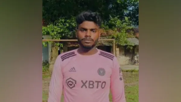 মাদকের সঙ্গে জড়িত কর্মীকে পুলিশে দিল বিএনপি 