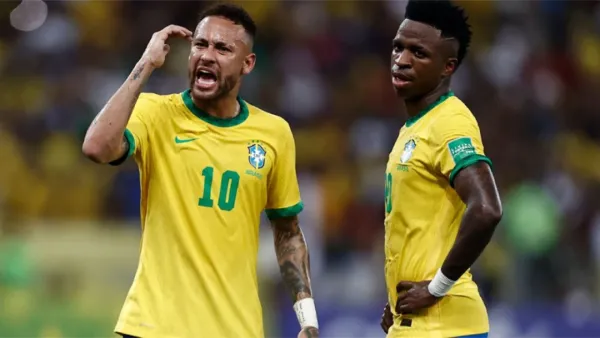 ব্রাজিল দলে ফিরছেন নেইমার, বাদ পড়ছেন ভিনি