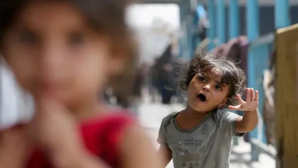 গাজায় ইসরায়েলি হামলায় প্রায় ১৯ হাজার শিশু নিহত