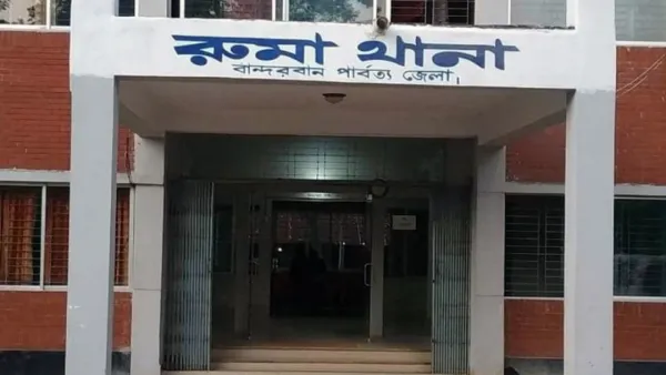 স্কুলছাত্রীকে ধর্ষণের দায়ে গ্রেপ্তার ৩