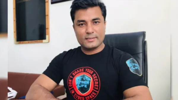 ডিএমপির সাবেক এডিসি নাজমুল ইসলাম বরখাস্ত