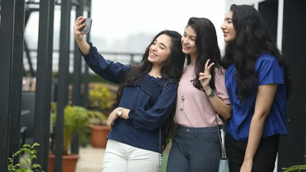 টিনএজ সন্তানকে ভালো রাখতে যা করবেন