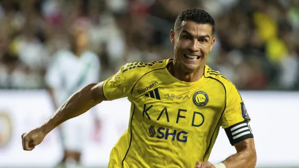 বিশ্বরেকর্ড করেও ব্যর্থ রোনালদো