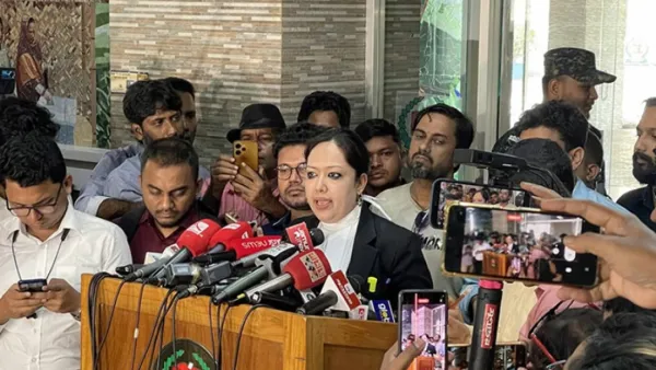 ১৫ বছর বিএনপির জন্য লড়াই করলাম, তারাই ধাক্কা দেয়: রুমিন ফারহানা 