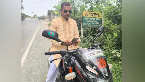 থানার সামনে থেকে সাংবাদিকের মোটরসাইকেল চুরি