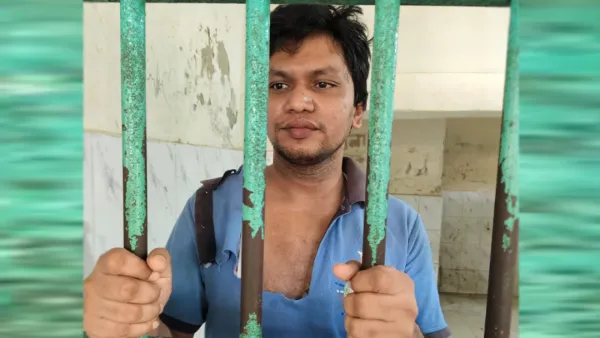 টিউবলাইট দিয়ে আঘাত করেছিলেন জালাল, প্রার্থীতা বাতিলের সম্ভাবনা