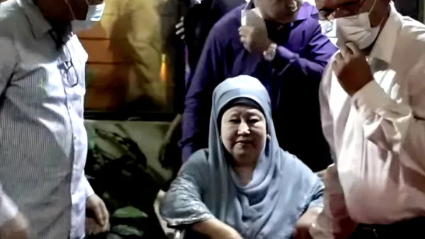 স্বাস্থ্য পরীক্ষা শেষে বাসায় ফিরলেন খালেদা জিয়া