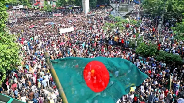 গণতান্ত্রিক যাত্রায় হুমকি হতে পারে উগ্রবাদ