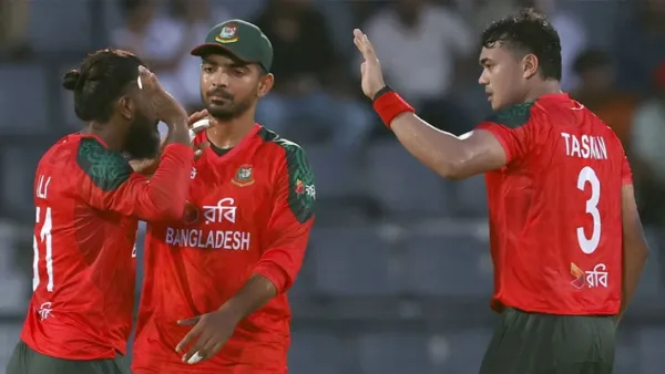 ১৩৬ রানে ডাচদের আটকে দিল বাংলাদেশ 