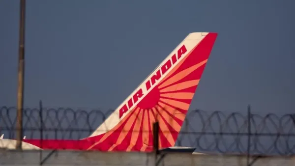 মাঝ আকাশে এয়ার ইন্ডিয়ার বিমানে আগুন