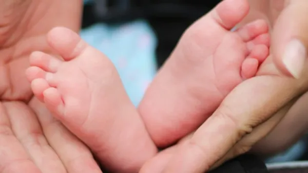 অপরিণত নবজাতকের বিশেষ চিকিৎসা