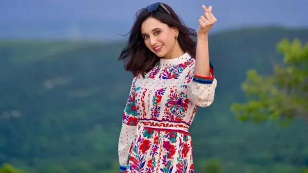 ব্যক্তিগত বিষয় নিয়ে মুখ খুললেন সাবিলা নূর