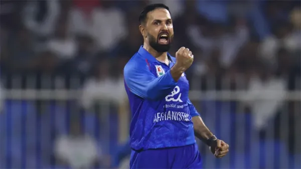 সাকিবের যে রেকর্ডে ভাগ বসালেন নবী