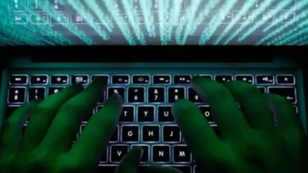 পুলিশ পরিচয়ে ফোন দিয়ে বৃদ্ধার থেকে নেওয়া হলো ৬০ লাখ টাকা!