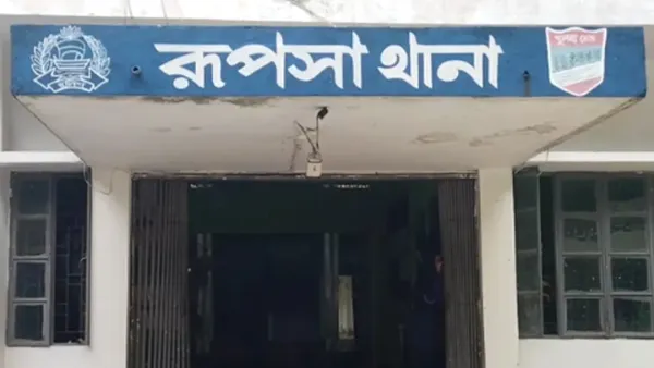স্বামীর দায়ের কোপে স্ত্রী নিহত
