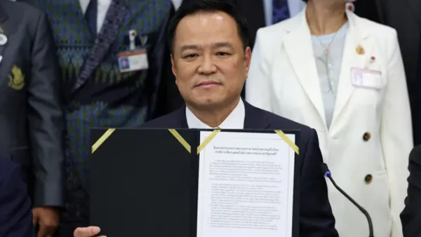 নতুন প্রধানমন্ত্রীর নাম ঘোষণা করল থাইল্যান্ড