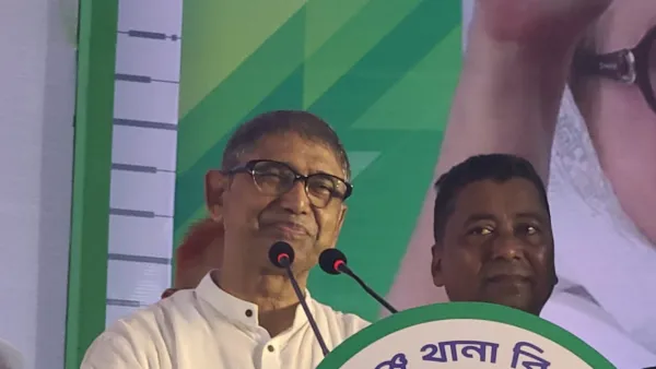 ষড়যন্ত্রকে ভেদ করে দেশে নির্বাচিত সরকার প্রতিষ্ঠিত করব: আযম খান