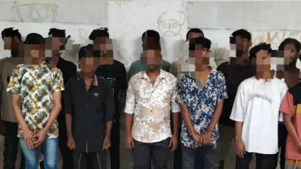 মোহাম্মদপুরে পুলিশের বিশেষ অভিযান, গ্রেপ্তার ১৩