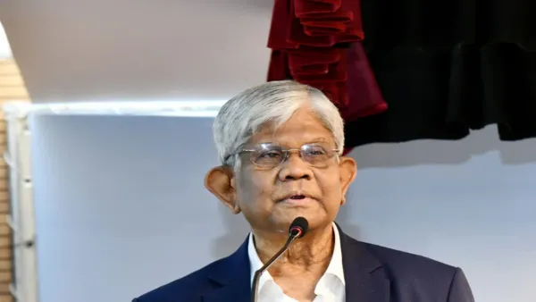 কোনো ব্যাংক একীভূত হলে সেই ব্যাংকের গ্রাহকের ভোগান্তি হবে না