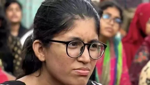 এবার ডাকসু বর্জনের ঘোষণা উমামার 