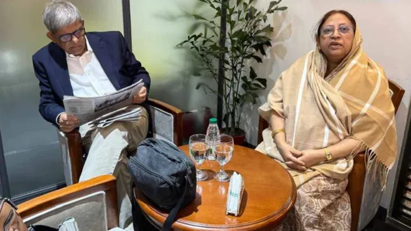 স্ত্রীর চিকিৎসায় সিঙ্গাপুর গেলেন মির্জা ফখরুল